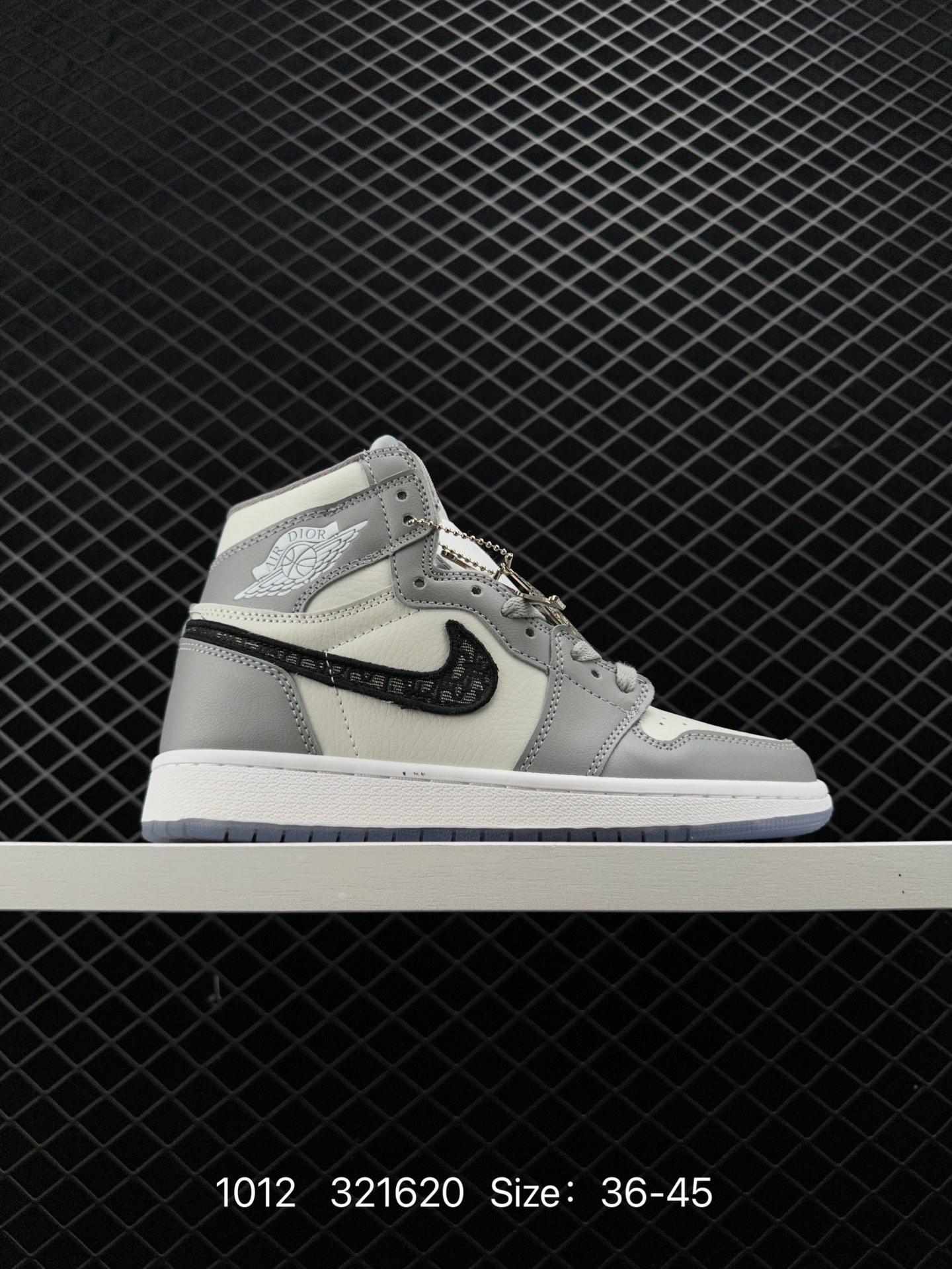 Dior x Air Jordan 1 Low Dior x Air Jordan 1 Low